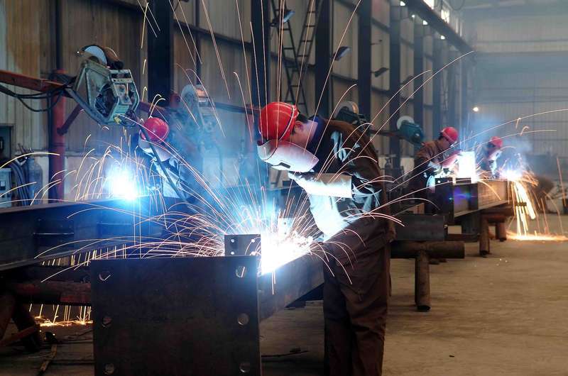 鋼結構廠家：國內(nèi)外鋼結構加工工藝有多大的差距