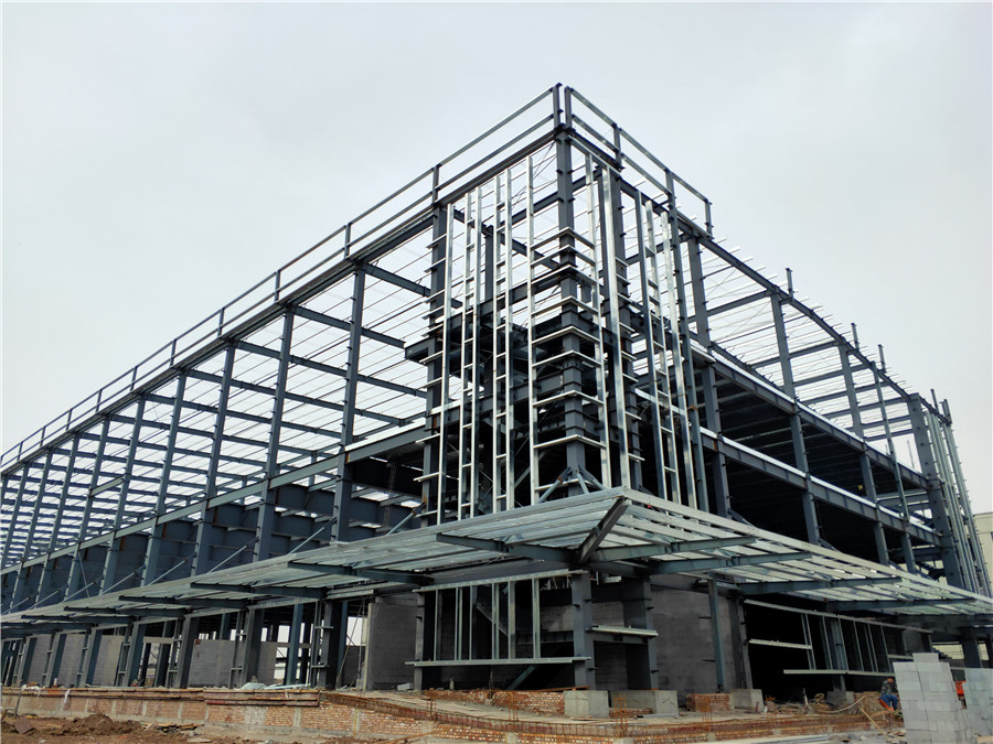 山西鋼結構施工現場圖